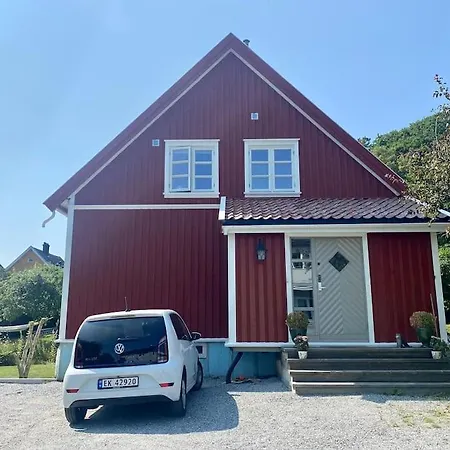 公寓 Fin Leilighet Naer Sentrum, Svinesund Og Hoyskolen 哈尔登